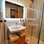 Waldruhe 37 Inkl Bettwaesche Und Handtuecher, Schluesselloser Self-check-in 度假居 *